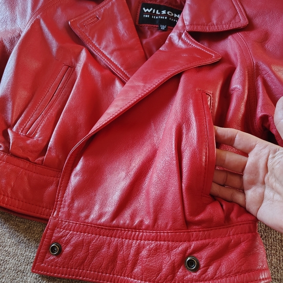 Vintage Wilson Women's Vibrant Red Leather Jacket Size XS - Picture 7 of 13